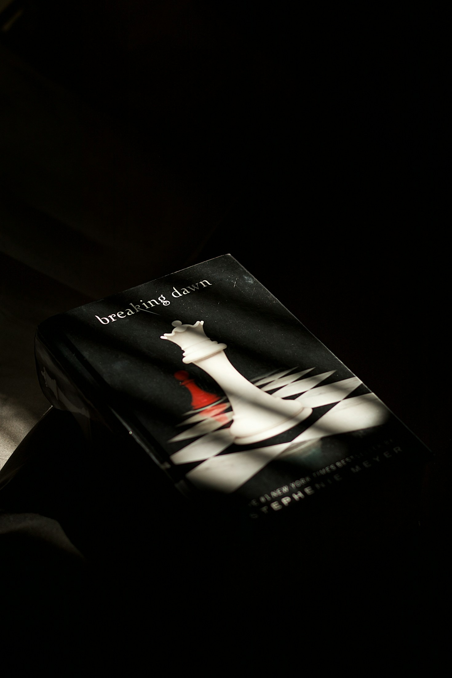 Why ‘Target Britain’ Resonates with Modern Readers